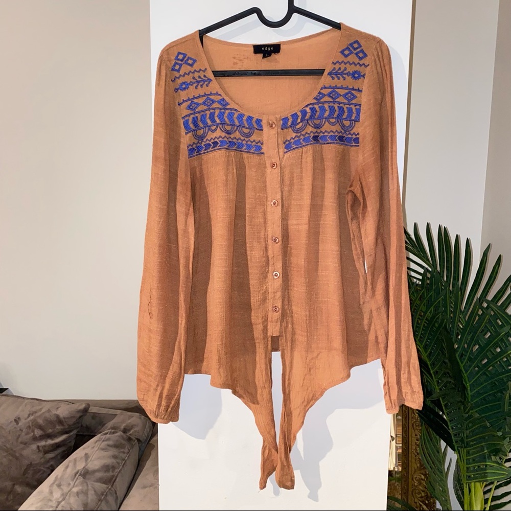 5 FOR $25! 
URBAN OUTFITTERS long sleeve blouse!